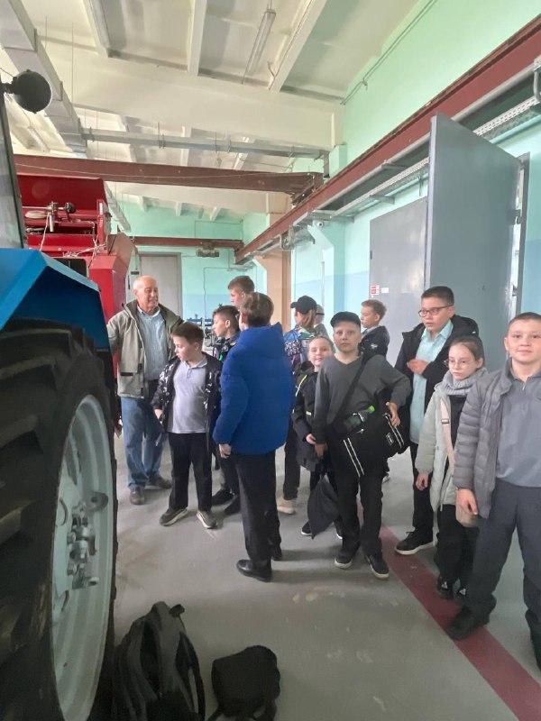 Экскурсия в Сахалинский техникум